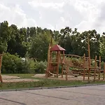 & Lindenkrug 2*